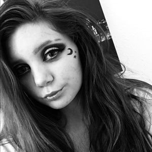 Meet your Posher, Audrey